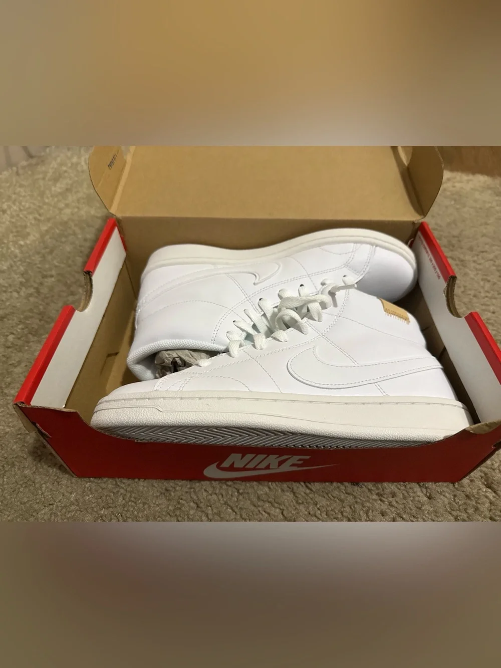 Nike White WMNS Court Royale 2 Mid